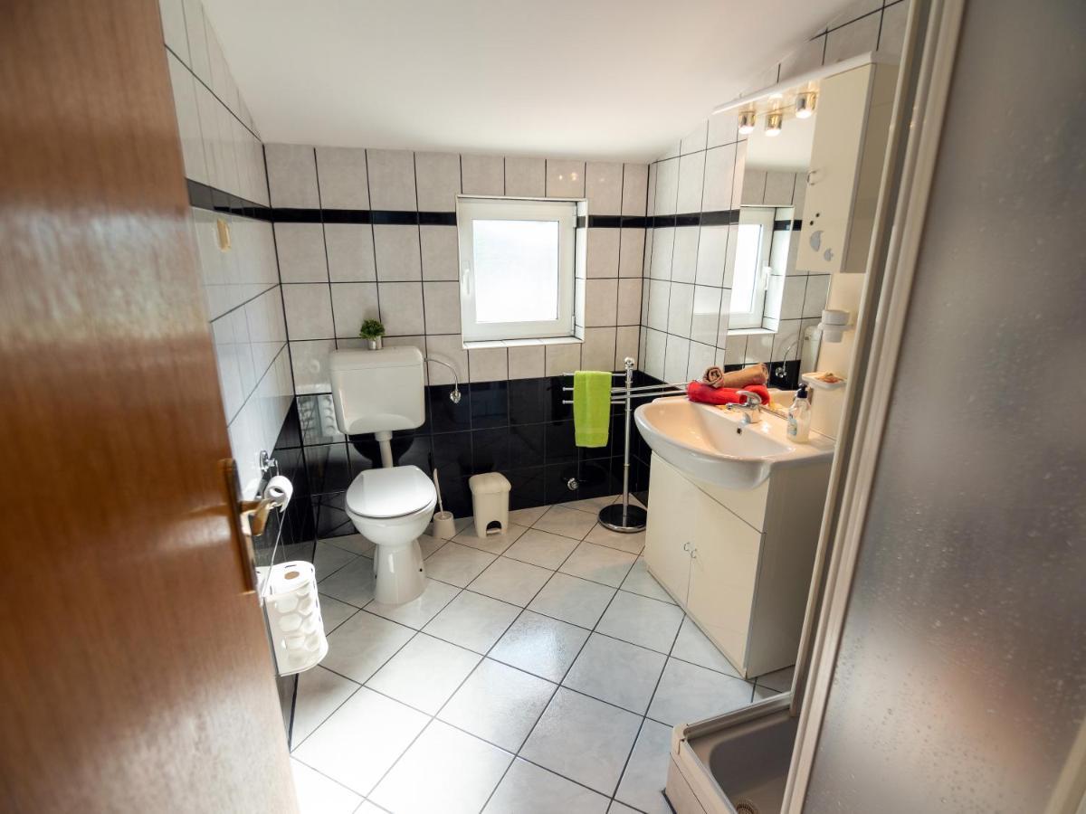 Apartments Rezek Супетарська Драґа Екстер'єр фото